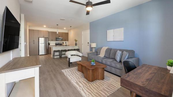 Landing Chic 1bd Clubhouse Gym - Goodyear, AZ