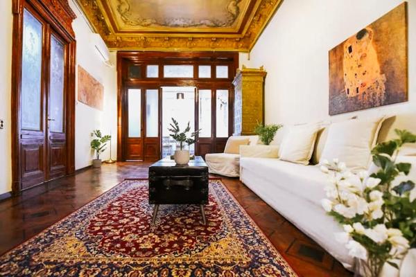 Yellowboot Bucharest Old Town Escape 200m From University Square - Bucareste