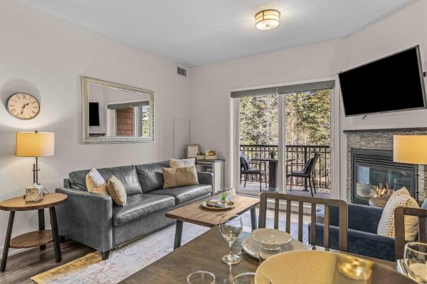 Mt Lady Macdonald Suite @ Grande Rockies - Canmore