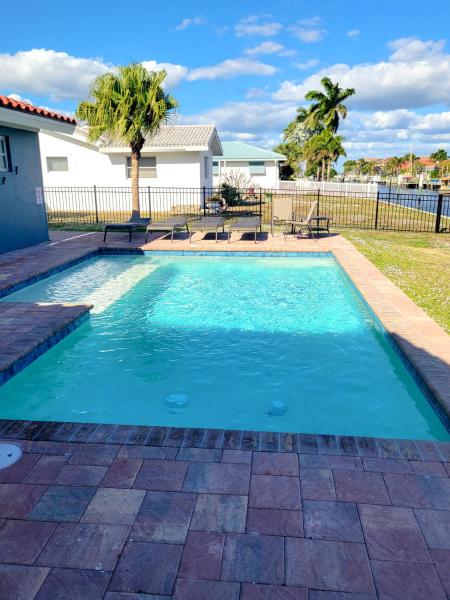 Canalfront Heated Pool Gulf Boating Access - Punta Gorda, FL