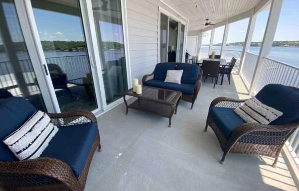 Lakeview Luxe Penthouse - Vereinigte Staaten