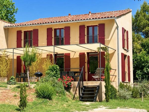 The photo shows the Charmante maison proche du lac du Salagou au calme - 10 pers located in the city of Brenas.