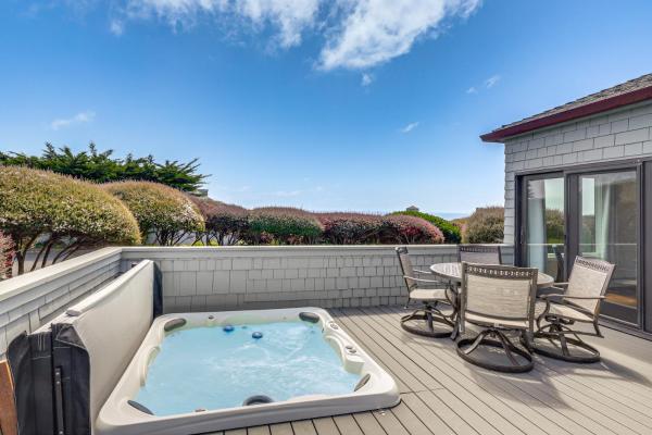 Dog-friendly Haven W/ Stunning Views In Bodega Bay - Bodega Bay, CA