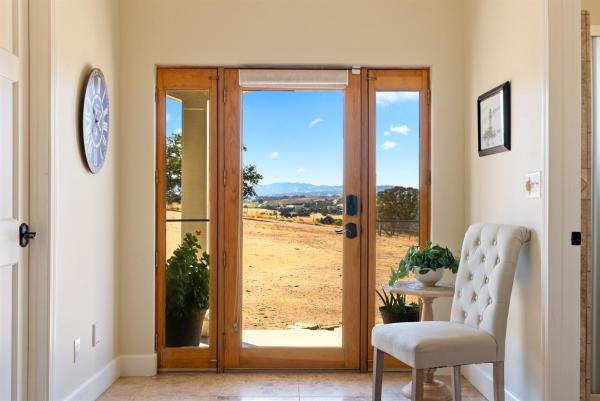 Paso Robles Estate W Hot Tub, Game Room & Views - San Miguel, CA