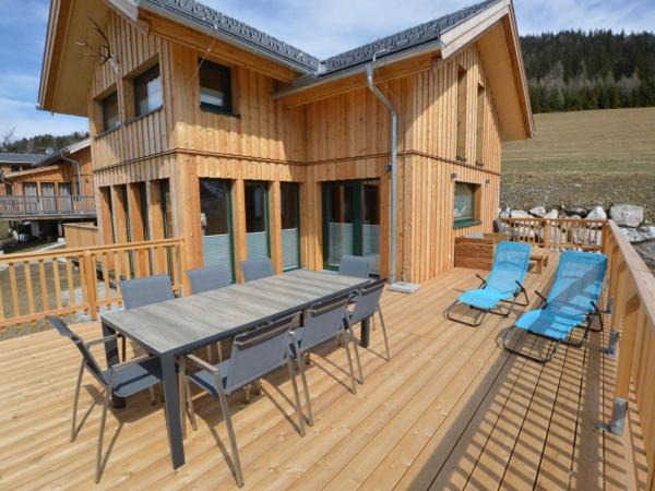 Lachende Eule - Austria