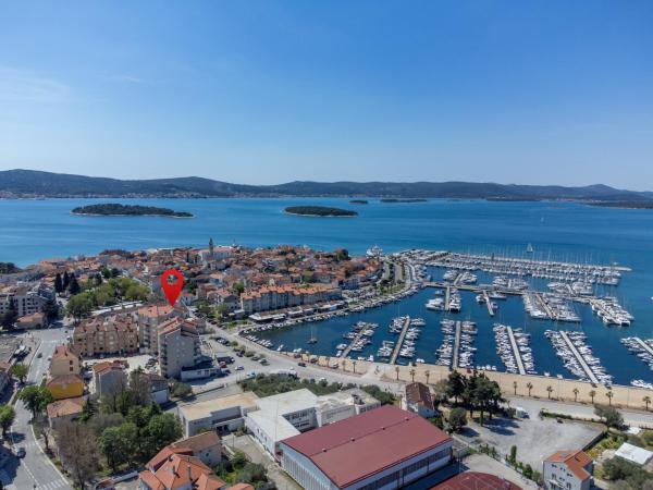 Apartments By The Sea Biograd Na Moru, Biograd - 25467 - Biograd na Moru