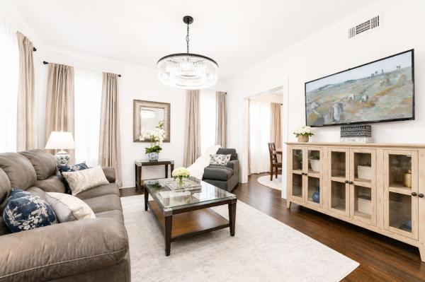 Garden & Oasis Loft In Lower Greenville - Dallas, TX