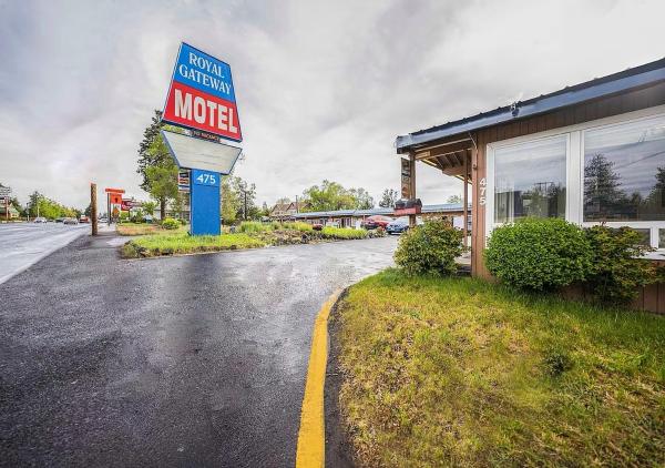 Royal Gateway Motel - Bend, OR