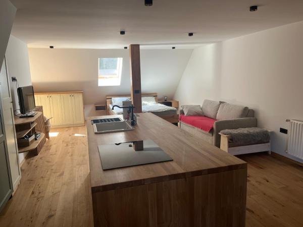 Apartmaji Pri Mojci - Pohorje