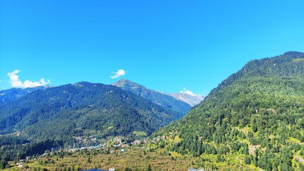 Wander Nest Manali Luxurious Rooms With Mountain And River View - Manali