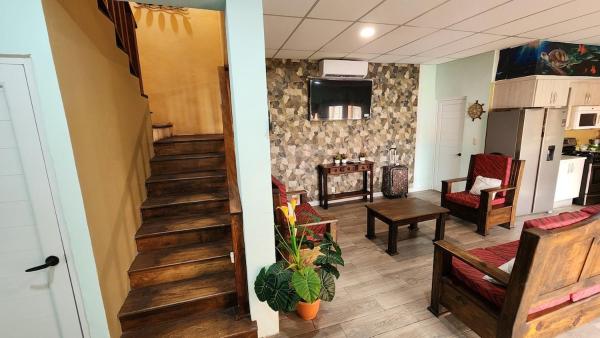 Villa Patty By The Beach - Guatemala