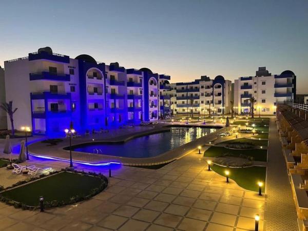 Oasis Marina Compound - Hurghada