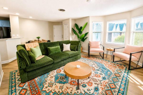 Uptown Luxe Retreat With Parking & Walk To City Center - Fourth Ward - Charlotte