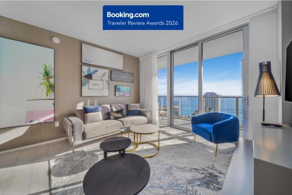 Wake Up To Ocean Views - Stunning 2bdr & 2ba Condo Steps Away From The Ocean - Hollywood, FL