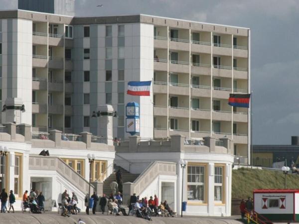 Holiday Apartment With 1 Bedroom - Borkum