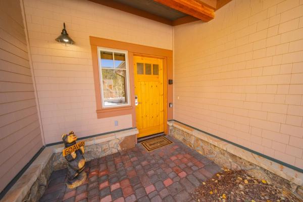 Auf dem Foto ist das Objekt Settlers Creek 6535 by SummitCove Lodging in der Stadt Montezuma zu sehen.
