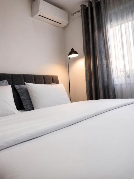 Xhuliza House-cozy Apartament In Tirana - Tirana