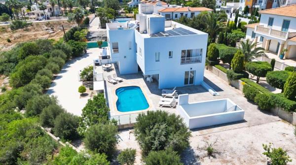 Villa Christina Elité Private Pool Retreat - Ayia Napa