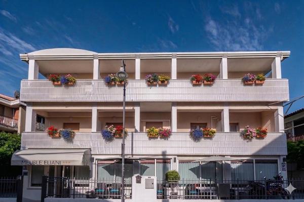 A la foto es mostra l'objecte Hotel Eliani situat a la ciutat de Grado.