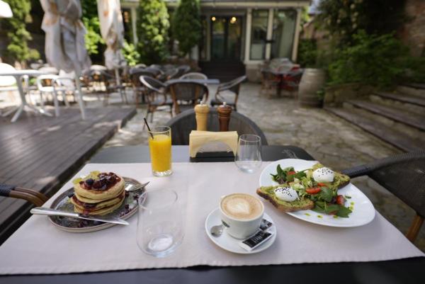 Barrique 13 - Breakfast At Restaurant & Minibar - Old Town - Brașov