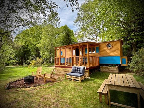La Roulotte De Fondain Logement Insolite - Puy-de-Dôme