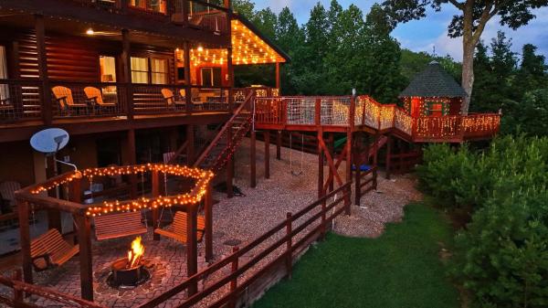 Luxe Grand View - Cosby, TN