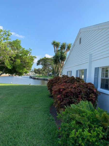 Waterfront Villa In Bradenton - Longboat Key, FL