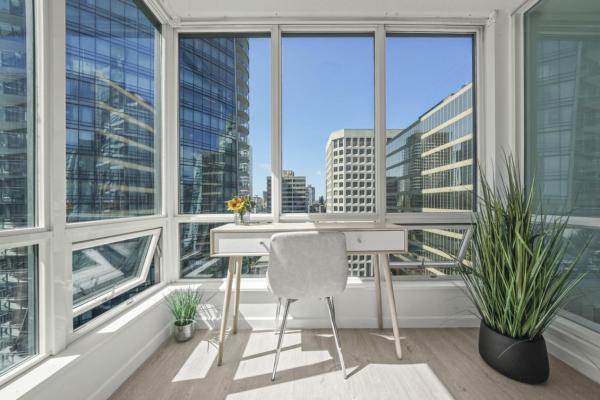 Amazing 1 Bedroom In Coal Harbour - Vancouver