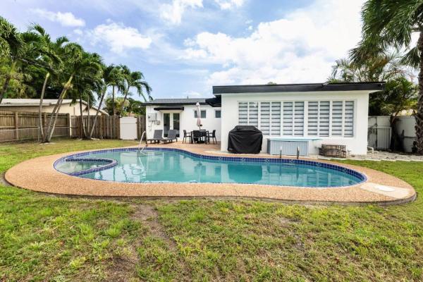 3br Wilton Manor Cozy Home Just Minutes To The Drive And Beach - Fort Lauderdale, FL