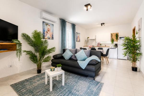 Apartments Villa Mavi Novalja Center - Novalja