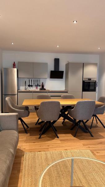 Amao-ivory Family & Business Premium Suite - Nähe Bahnhof - Parkplatz - Offenburg