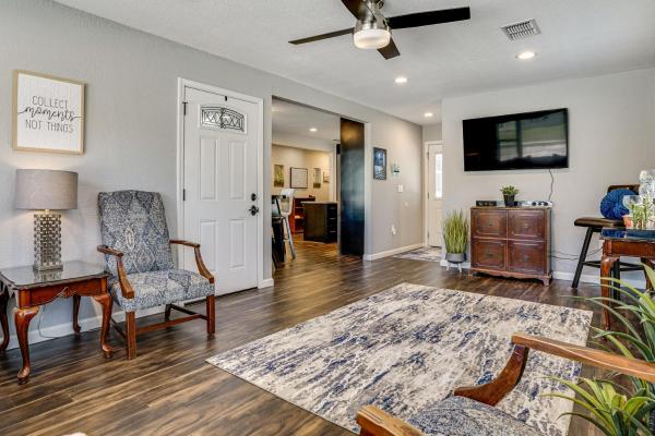 2 Mi To Stadiums & Ut Arlington! Stylish Home - Irving