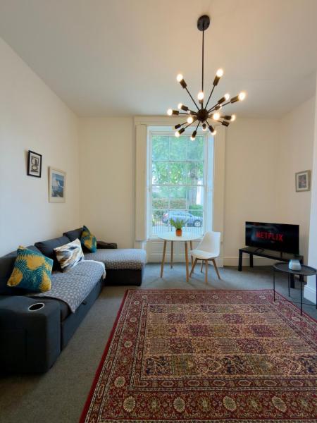 Stylish Apartment Near Town Centre - 페인스윅