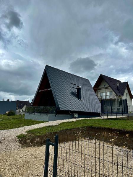 Na fotografii je vidět objekt Villa Merima Vlasic nacházející se ve městě Vlašić.