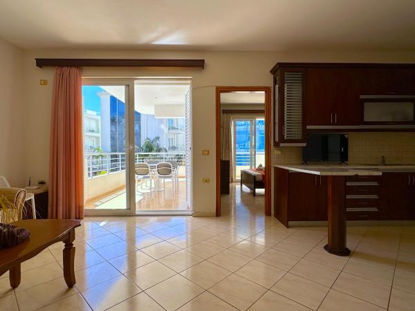 Spacious And Central 1bedroom Apt With Sea View - Kassiopi