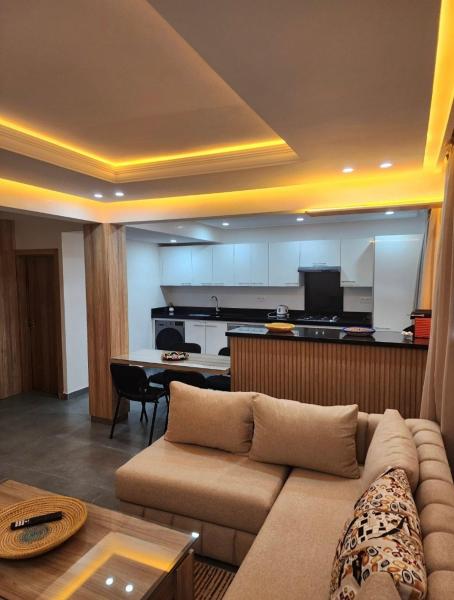 Premium Apartment 2 Steps From The Beach - 에사우이라