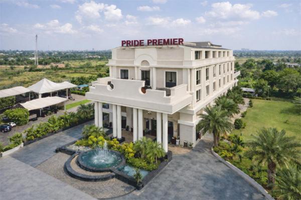 A la foto es mostra l'objecte Pride Hotel & Convention Centre Indore situat a la ciutat de Indore.