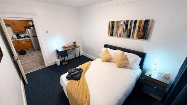 Bachi - Private Room 3 With Parking, Desk & Fast Wifi Near Yale, Quinnipiac, Scsu & Hospitals - Connecticut