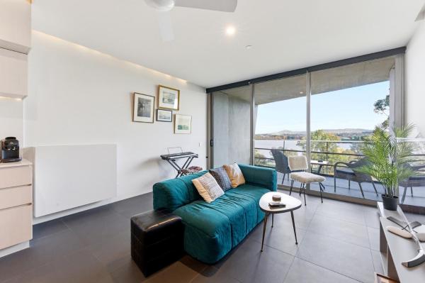 City View 1-bed Apartment Canberra Centre - Canberra
