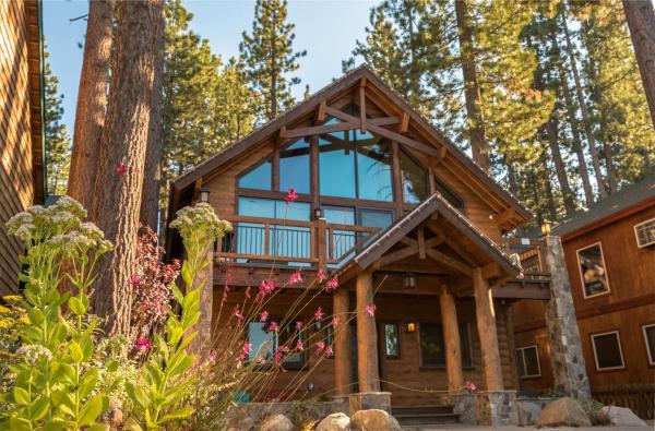 Famous Cabin - Hot Tub Walk To Lake Pets - South Lake Tahoe, CA