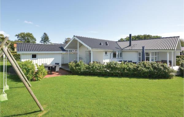 Nella foto è visibile l'oggetto Holiday Home Hoelgårdvej situato nella città di Kelstrup.