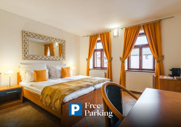 Pension Labyrint - FREE PARKING, Český Krumlov