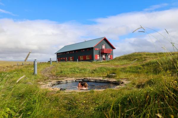 Laugarfell Accommodation & Hot Springs - Iceland