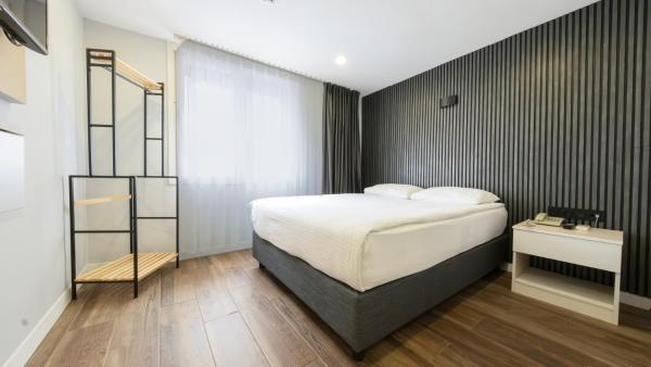 A la foto es mostra l'objecte LEGEND TULIP HOTEL situat a la ciutat de Antalya.