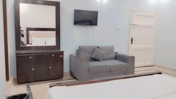 Islamabad Guest House G-9 - Islamabad