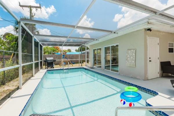 Florida Paradyse 10min Downtown Y 10 Min Beach - Fort Myers, FL