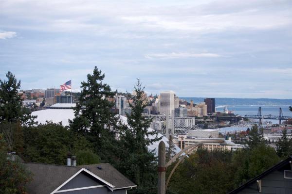 Quiet Condo Steps To Tacoma Domebay & City Views! - Tacoma, WA