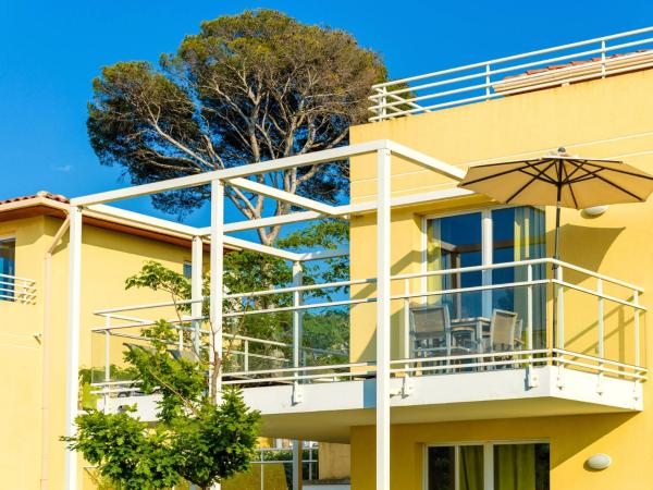 Duplex Cabin Apartment For 8 In Var - Six-Fours-les-Plages