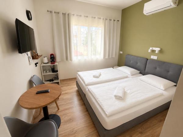 Smart Comfort Roomn7 With Private Bathroom In Best Location Beach 250m - Limassol