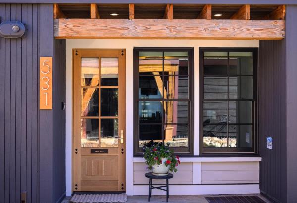 Academy Place | Wild Iris - Crested Butte, CO
